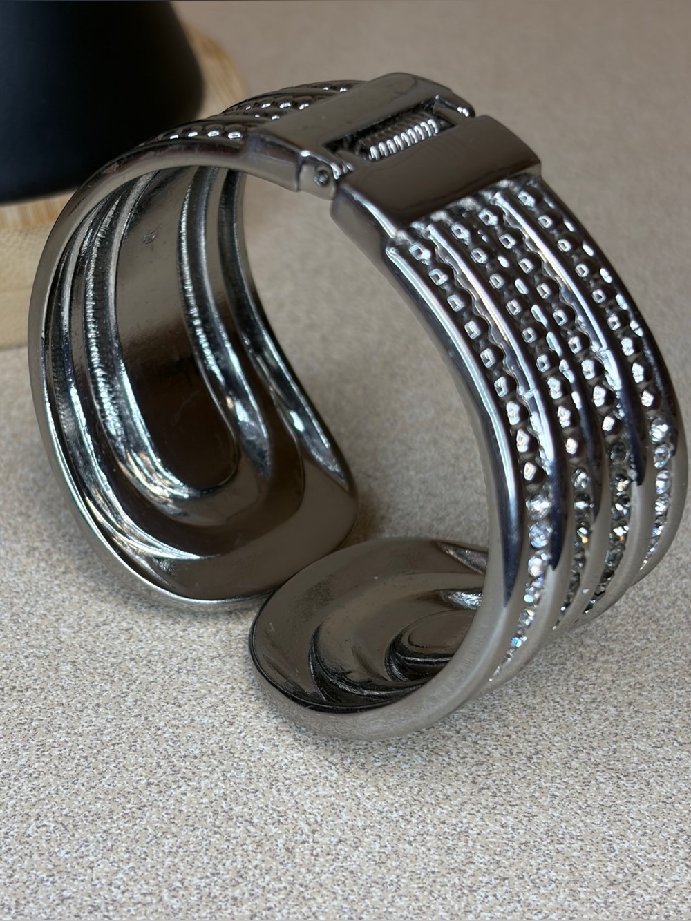 Premier Designs “Dazzle” 2013 Cuff Bracelet - Picture 6 of 10